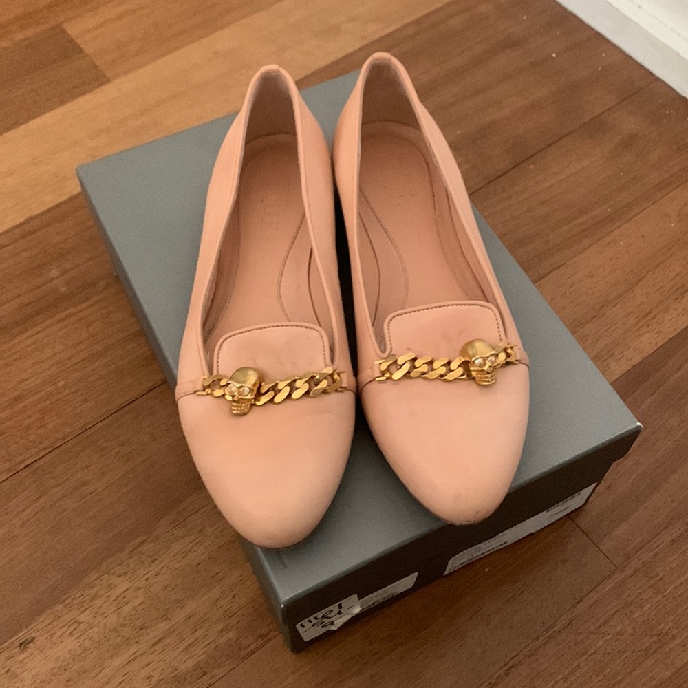 Alexander McQueen Skull flats size 39